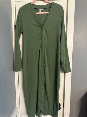 Isabel Maternity by Ingrid & Isabel Ribbed Button-Front Midi Dress Green L